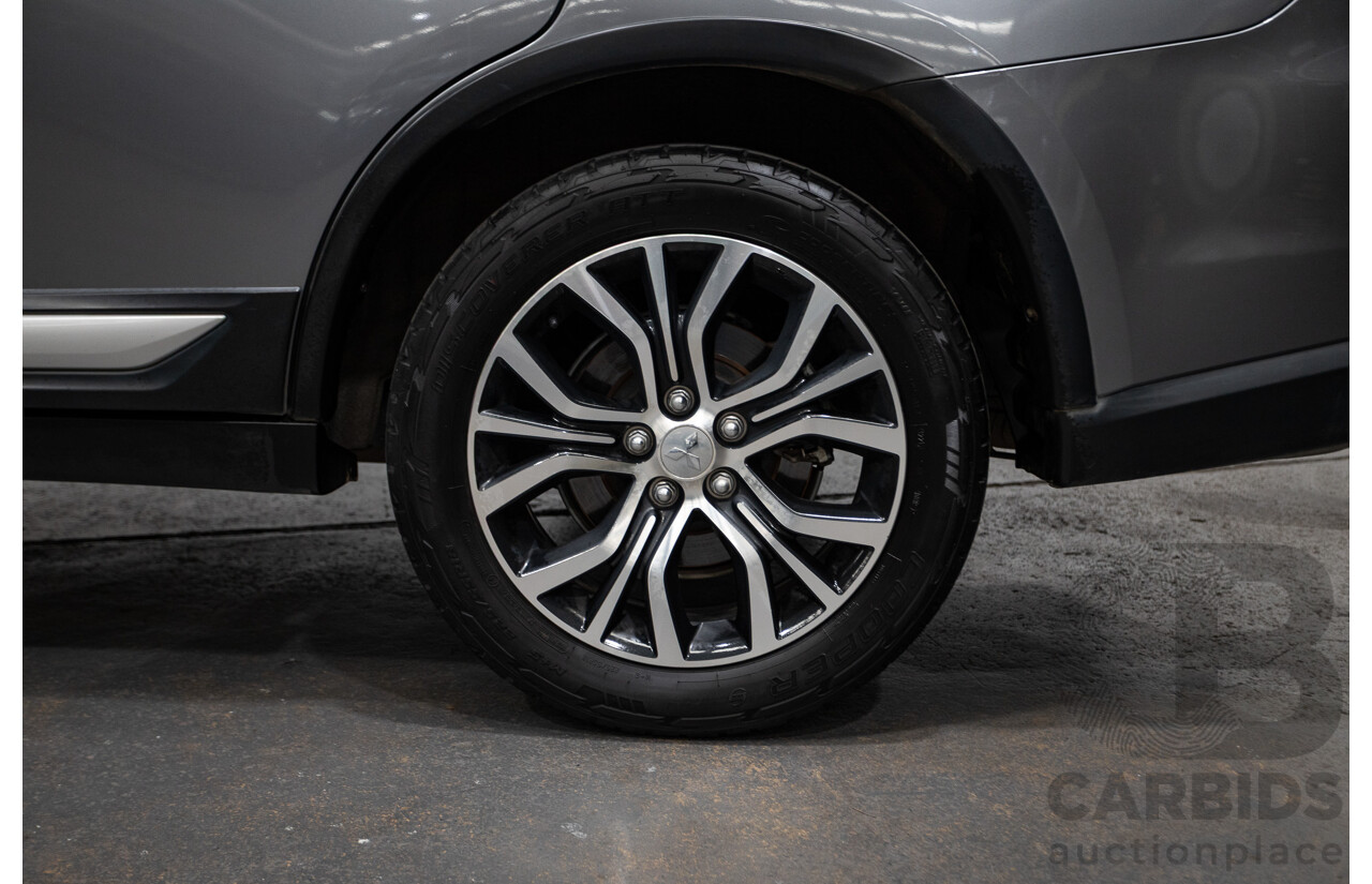 08/2017 Mitsubishi Outlander EXCEED (AWD) ZK MY18 4D Wagon Titanium Grey Turbo Diesel 2.3L - 7 seats