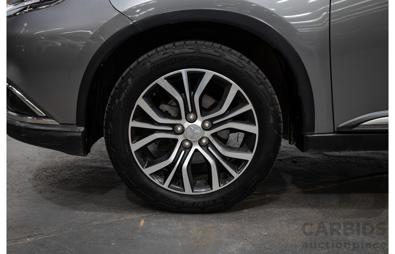 08/2017 Mitsubishi Outlander EXCEED (AWD) ZK MY18 4D Wagon Titanium Grey Turbo Diesel 2.3L - 7 seats