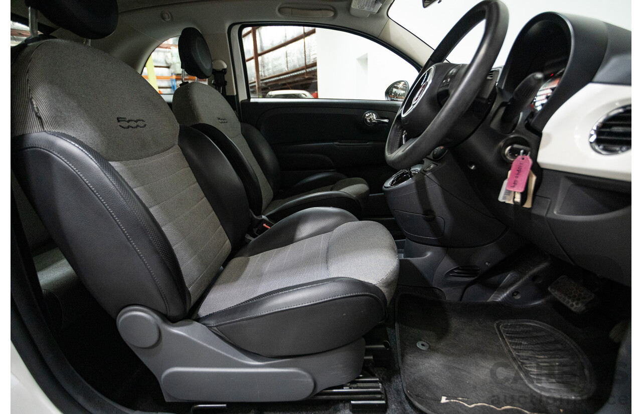 3/2013 Fiat 500 TWIN AIR Lounge  2d Convertible White 0.9L