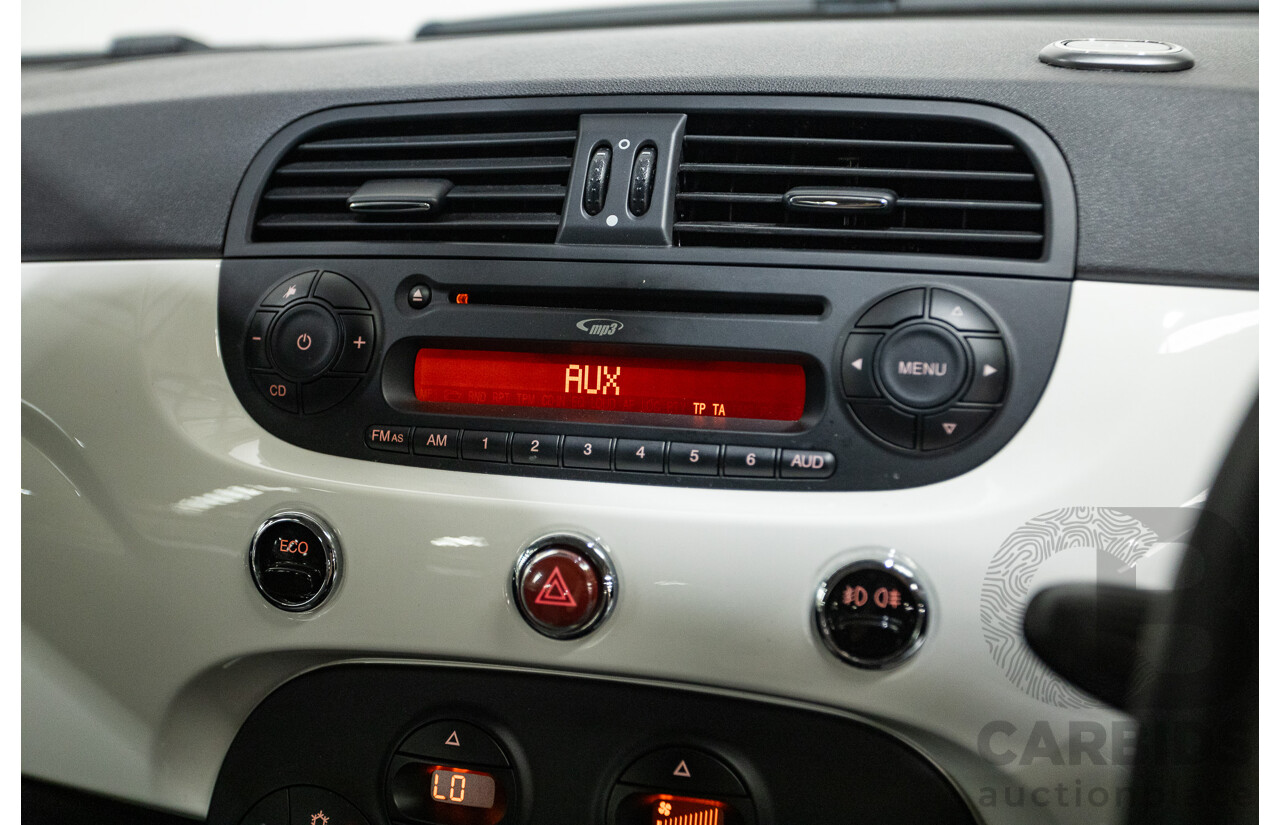 3/2013 Fiat 500 TWIN AIR Lounge  2d Convertible White 0.9L