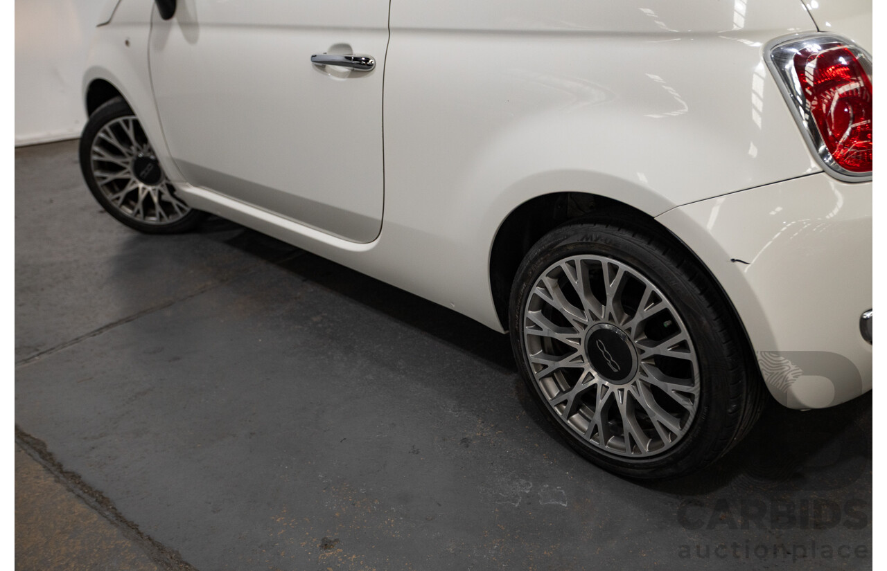 3/2013 Fiat 500 TWIN AIR Lounge  2d Convertible White 0.9L