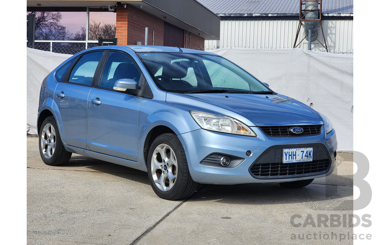 9/2010 Ford Focus LX LV 5d Hatchback Blue 2.0L