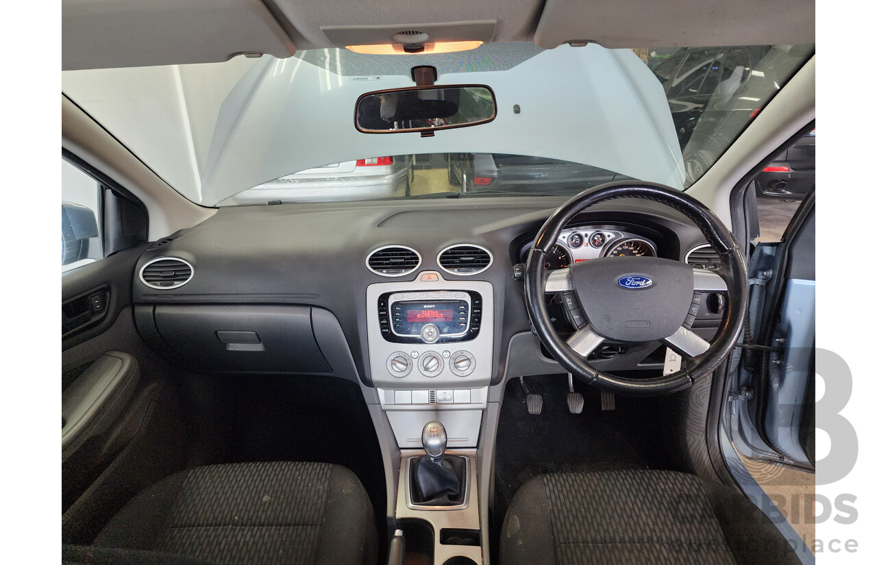 9/2010 Ford Focus LX LV 5d Hatchback Blue 2.0L