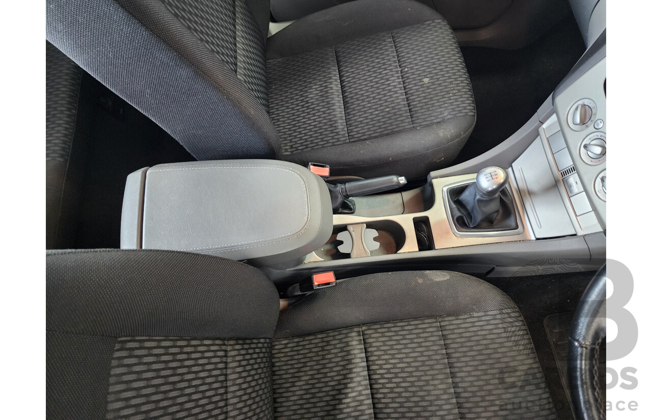 9/2010 Ford Focus LX LV 5d Hatchback Blue 2.0L