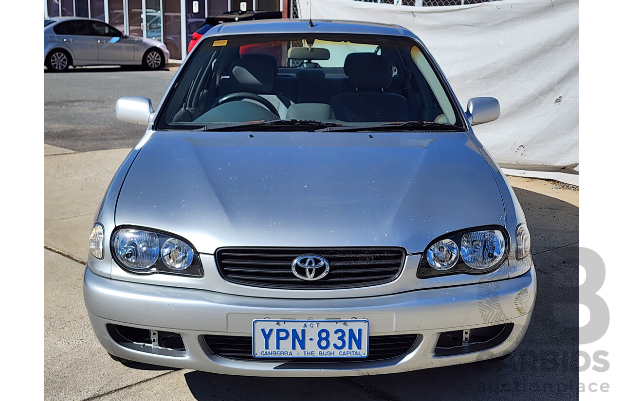 3/2000 Toyota Corolla Ascent SECA AE112R 5d Liftback Silver 1.8L