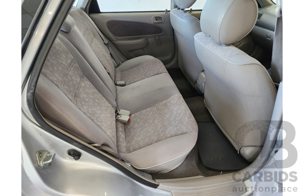 3/2000 Toyota Corolla Ascent SECA AE112R 5d Liftback Silver 1.8L