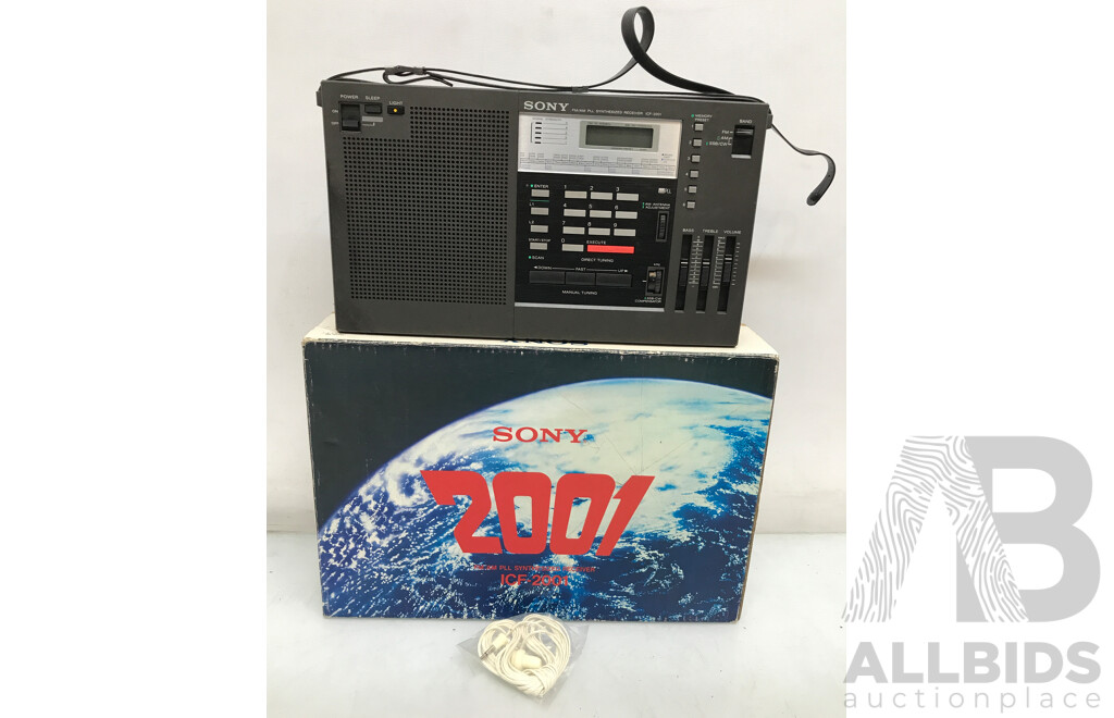 Vintage Sony (ICF-2001) FM/AM Portable PLL Synthesized Receiver