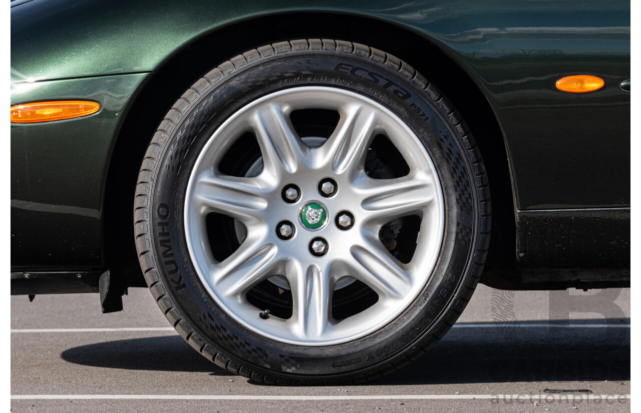 2/1997 Jaguar XK8 Classic 2d Coupe British Racing Green V8 4.0L