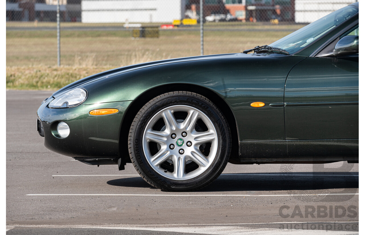 2/1997 Jaguar XK8 Classic 2d Coupe British Racing Green V8 4.0L