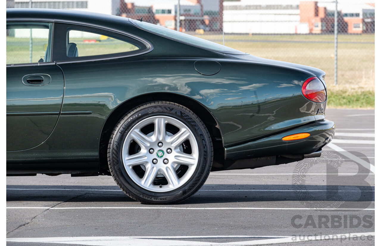 2/1997 Jaguar XK8 Classic 2d Coupe British Racing Green V8 4.0L