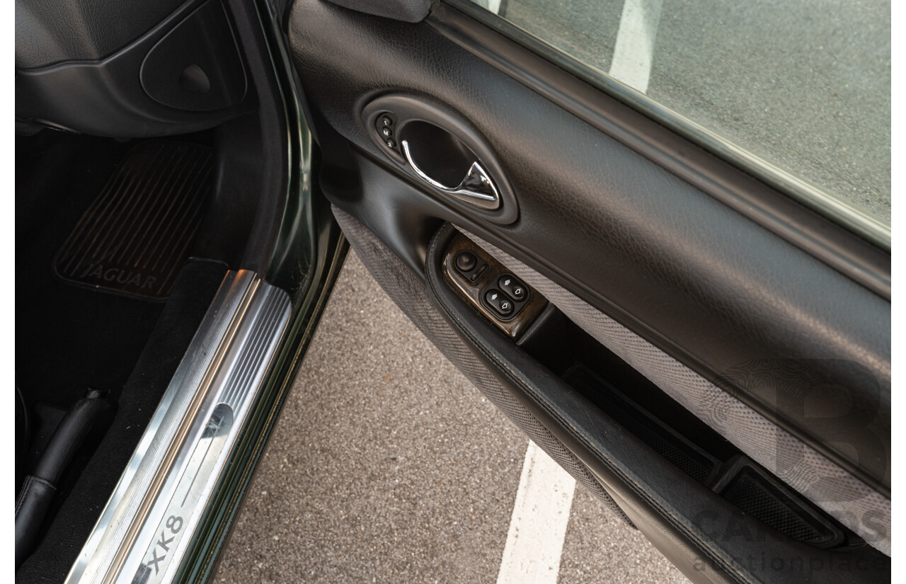 2/1997 Jaguar XK8 Classic 2d Coupe British Racing Green V8 4.0L