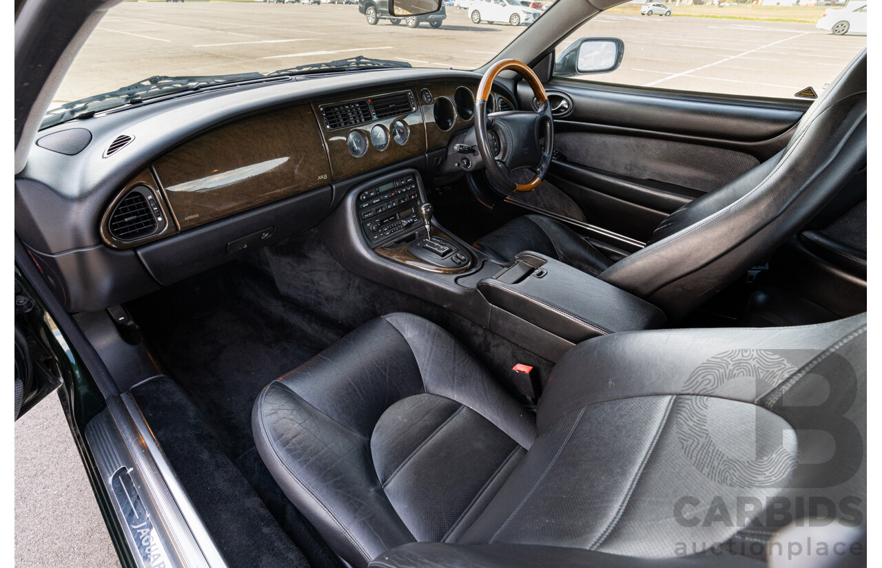 2/1997 Jaguar XK8 Classic 2d Coupe British Racing Green V8 4.0L