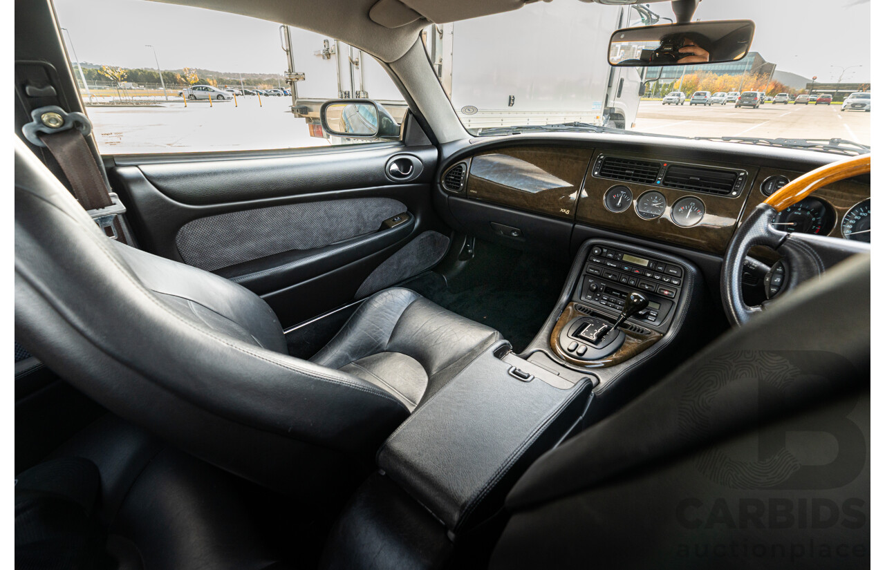 2/1997 Jaguar XK8 Classic 2d Coupe British Racing Green V8 4.0L