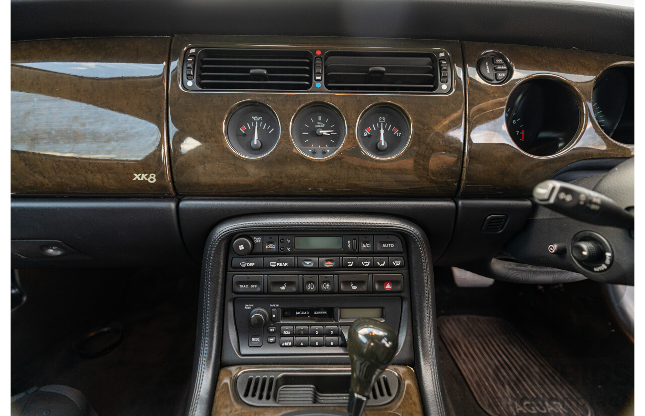 2/1997 Jaguar XK8 Classic 2d Coupe British Racing Green V8 4.0L