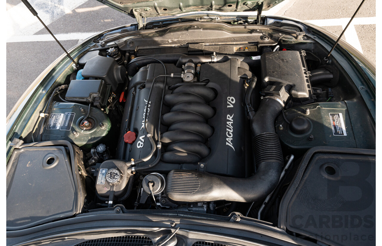 2/1997 Jaguar XK8 Classic 2d Coupe British Racing Green V8 4.0L