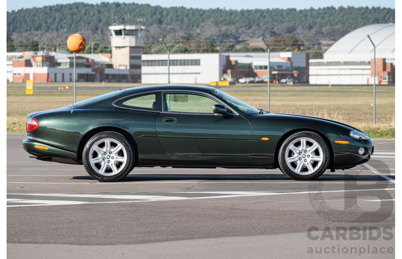 2/1997 Jaguar XK8 Classic 2d Coupe British Racing Green V8 4.0L