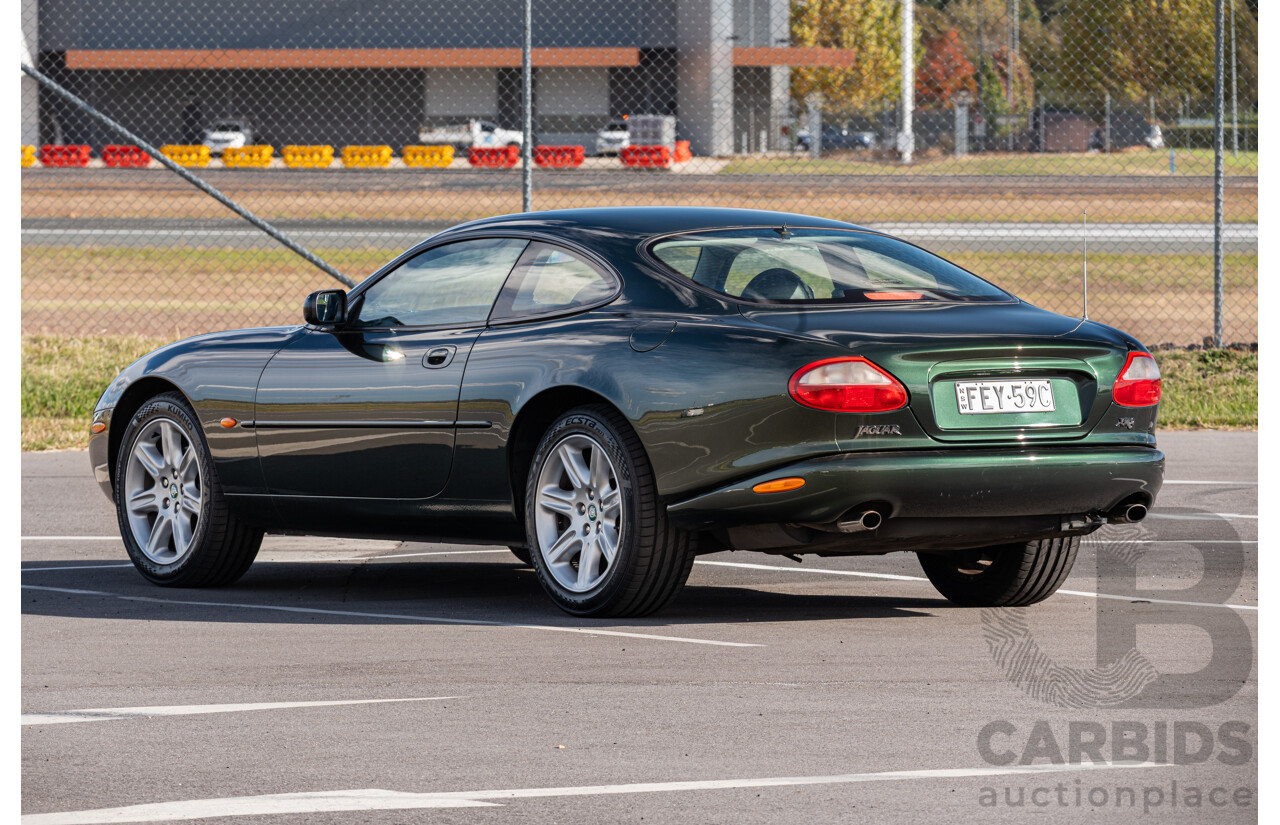 2/1997 Jaguar XK8 Classic 2d Coupe British Racing Green V8 4.0L