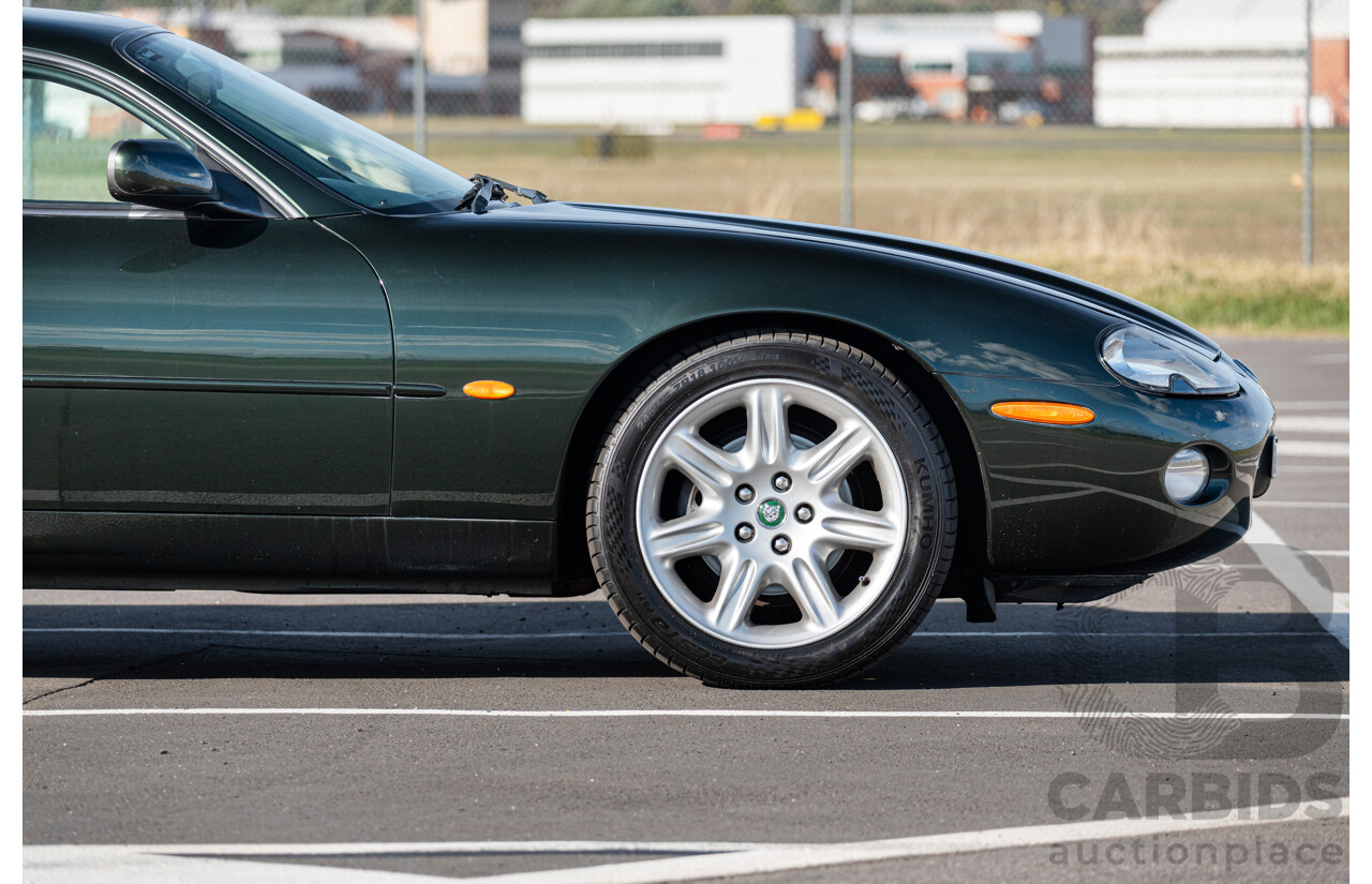 2/1997 Jaguar XK8 Classic 2d Coupe British Racing Green V8 4.0L