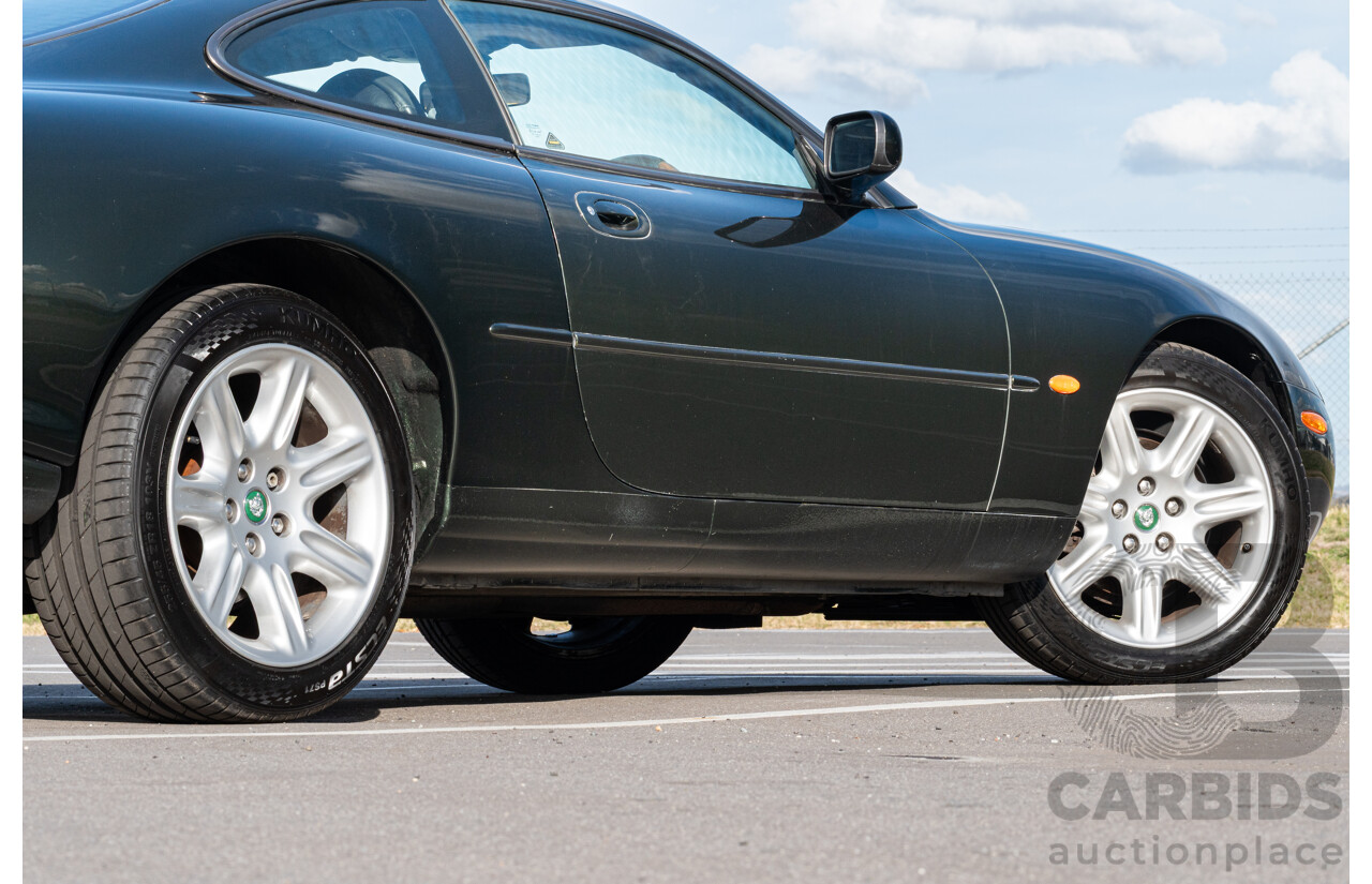 2/1997 Jaguar XK8 Classic 2d Coupe British Racing Green V8 4.0L