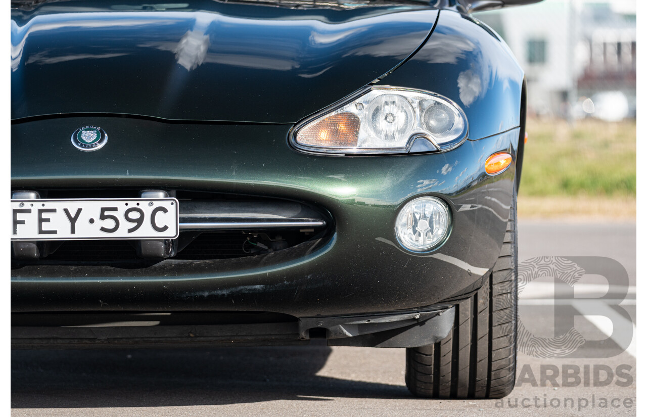 2/1997 Jaguar XK8 Classic 2d Coupe British Racing Green V8 4.0L