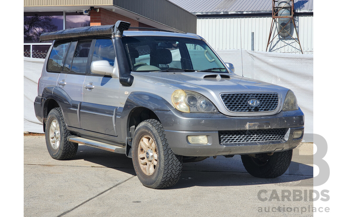 1/2005 Hyundai Terracan CRDi  4d Wagon Silver 2.9L