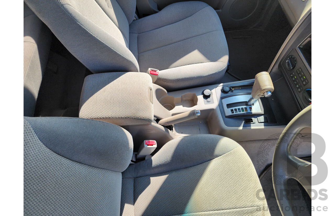 1/2005 Hyundai Terracan CRDi  4d Wagon Silver 2.9L