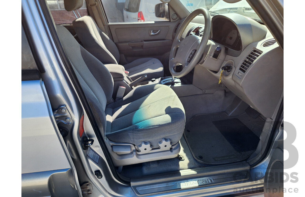 1/2005 Hyundai Terracan CRDi  4d Wagon Silver 2.9L