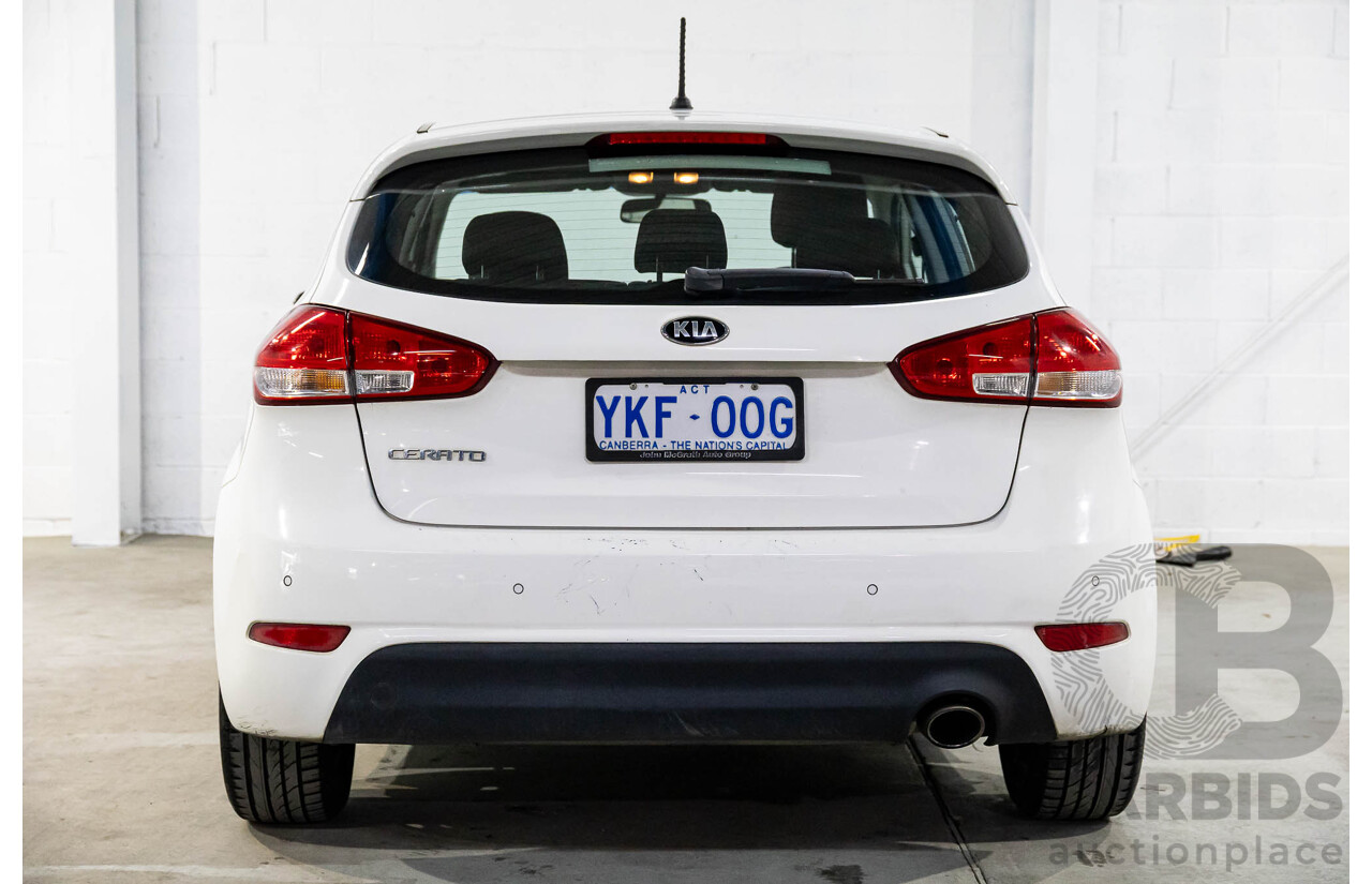 10/2014 Kia Cerato S YD MY14 5d Hatchback Clear White 1.8L