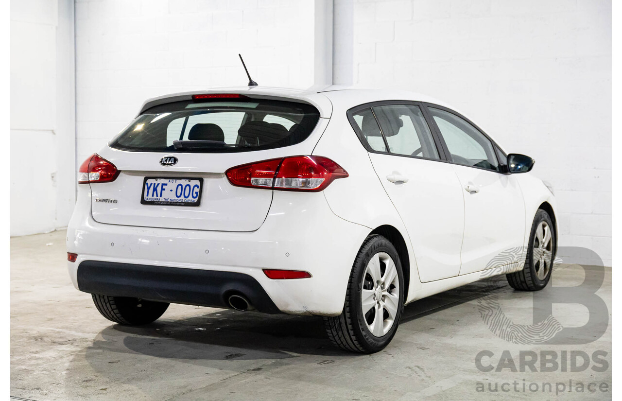 10/2014 Kia Cerato S YD MY14 5d Hatchback Clear White 1.8L