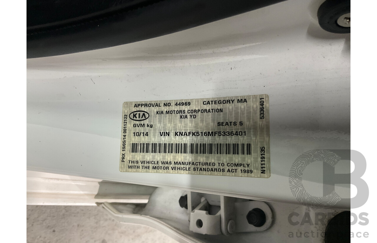10/2014 Kia Cerato S YD MY14 5d Hatchback Clear White 1.8L