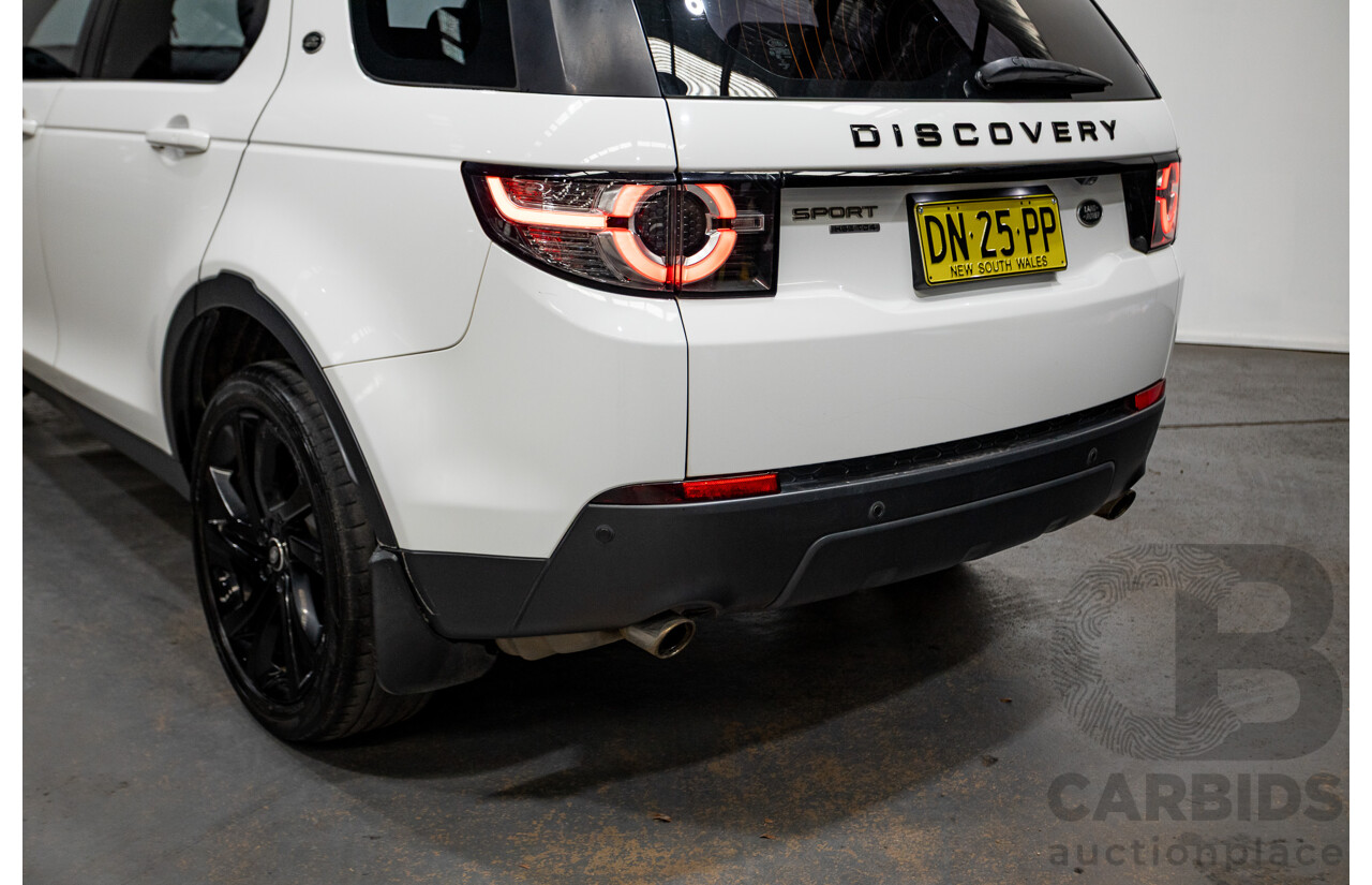 03/2016 Land Rover Discovery Sport TD4 HSE AWD LC MY16.5 4D Wagon Fuji White 2.2L - 7 Seats