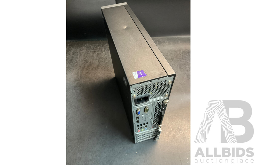 LENOVO ThinkCentre M800 Small Factor Decktop PC with Accessories