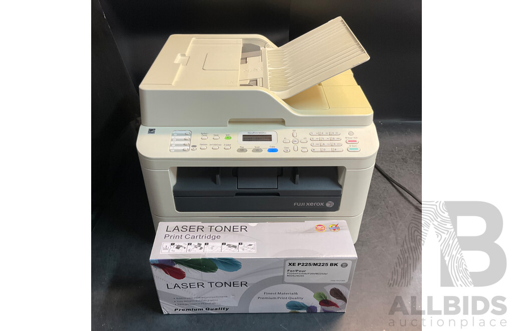 FUJI Xerox DocuPrint M225z Printer