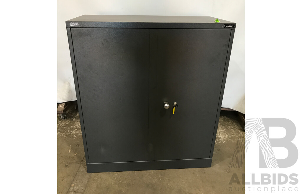Planex C Class Security Storage - Lot 1604420 | ALLBIDS