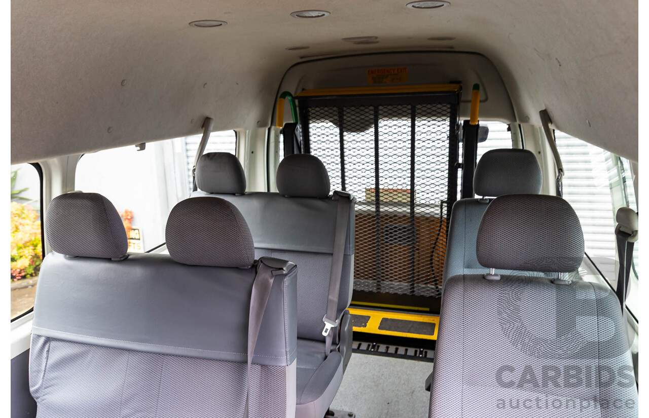 2/2009 Toyota Hiace Commuter Super LWB TRH223R MY07 Upgrade Bus French Vanilla White 2.7L - Custom Wheelchair Lift 11Seater