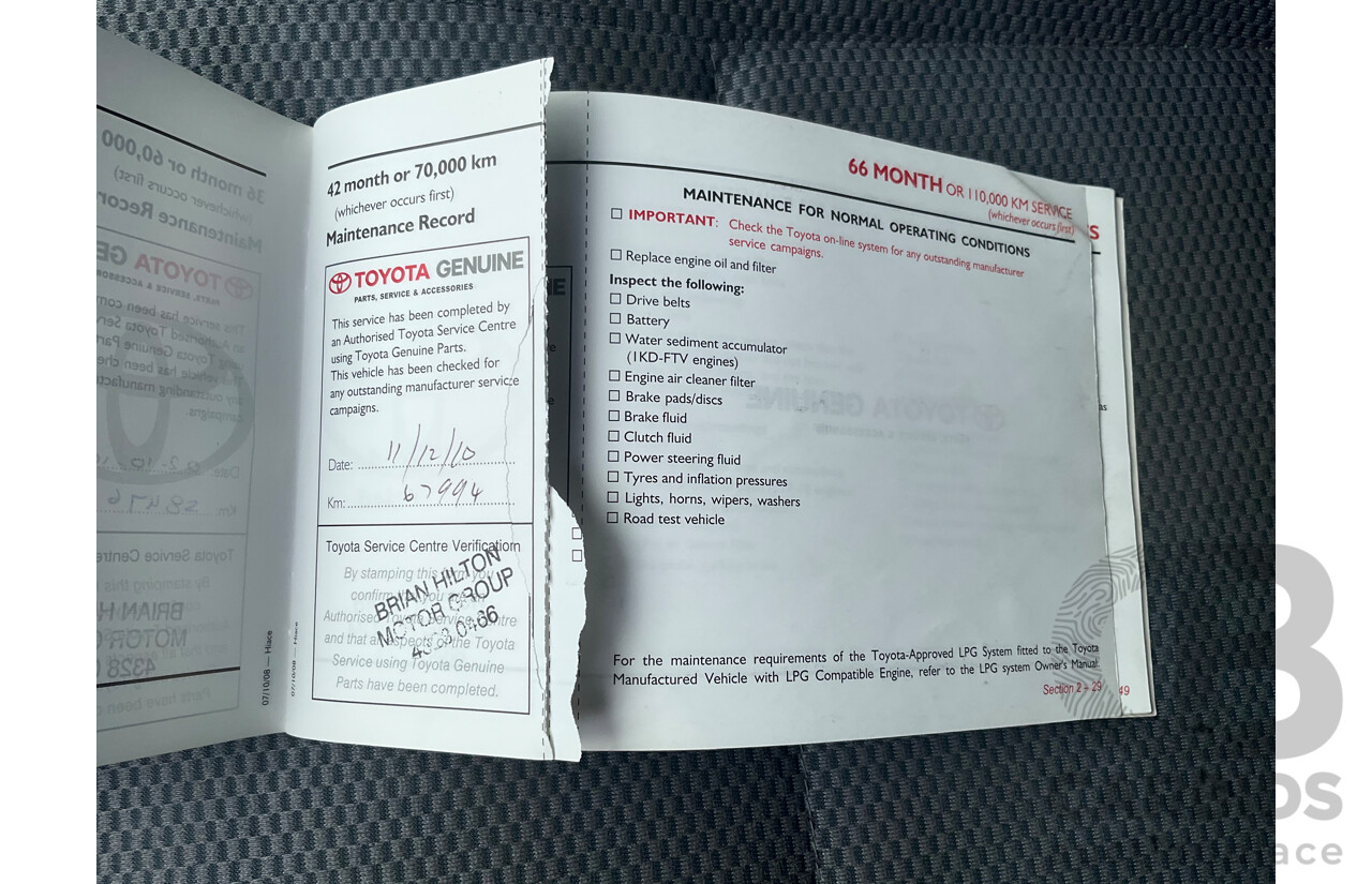 2/2009 Toyota Hiace Commuter Super LWB TRH223R MY07 Upgrade Bus French Vanilla White 2.7L - Custom Wheelchair Lift 11Seater