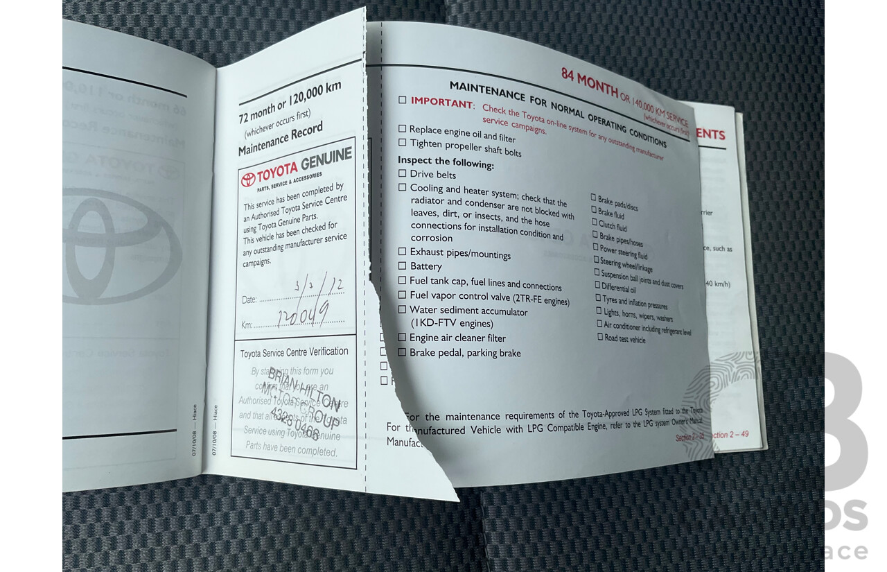 2/2009 Toyota Hiace Commuter Super LWB TRH223R MY07 Upgrade Bus French Vanilla White 2.7L - Custom Wheelchair Lift 11Seater