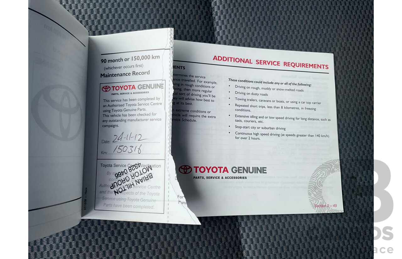 2/2009 Toyota Hiace Commuter Super LWB TRH223R MY07 Upgrade Bus French Vanilla White 2.7L - Custom Wheelchair Lift 11Seater