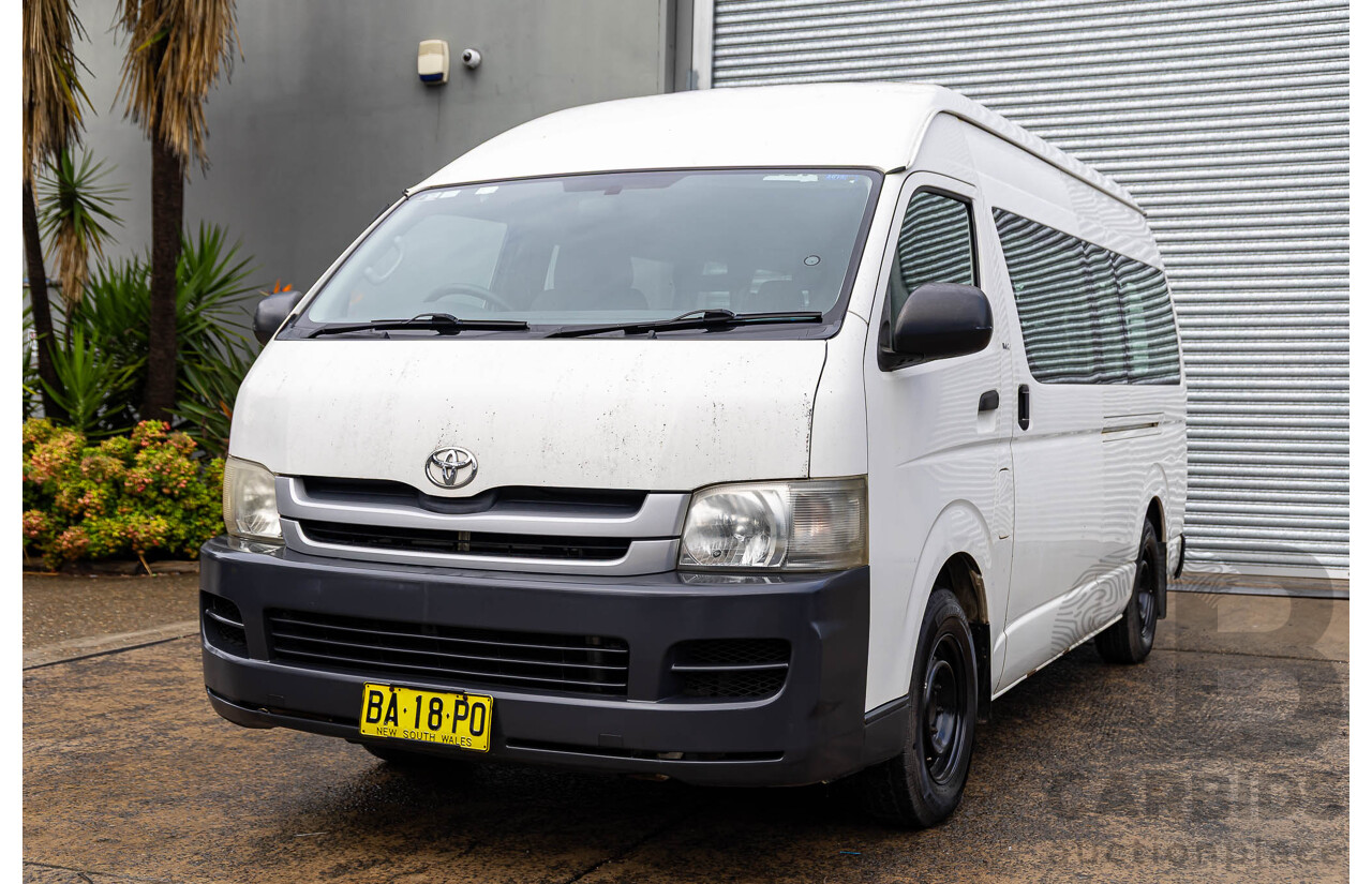 2/2009 Toyota Hiace Commuter Super LWB TRH223R MY07 Upgrade Bus French Vanilla White 2.7L - Custom Wheelchair Lift 11Seater