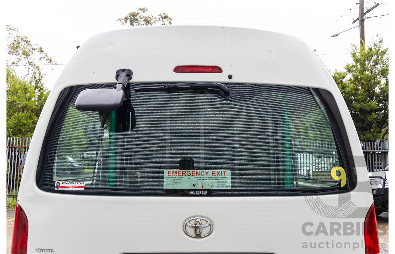 2/2009 Toyota Hiace Commuter Super LWB TRH223R MY07 Upgrade Bus French Vanilla White 2.7L - Custom Wheelchair Lift 11Seater