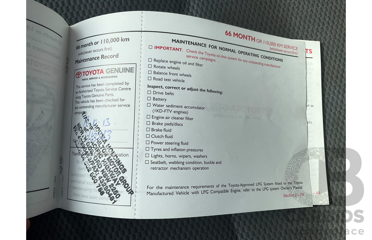 8/2010 Toyota Hiace Commuter Super LWB TRH223R MY07 Upgrade Bus French Vanilla White 2.7L - Custom Wheelchair Lift 10 Seater