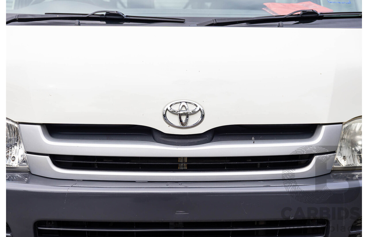 8/2010 Toyota Hiace Commuter Super LWB TRH223R MY07 Upgrade Bus French Vanilla White 2.7L - Custom Wheelchair Lift 10 Seater