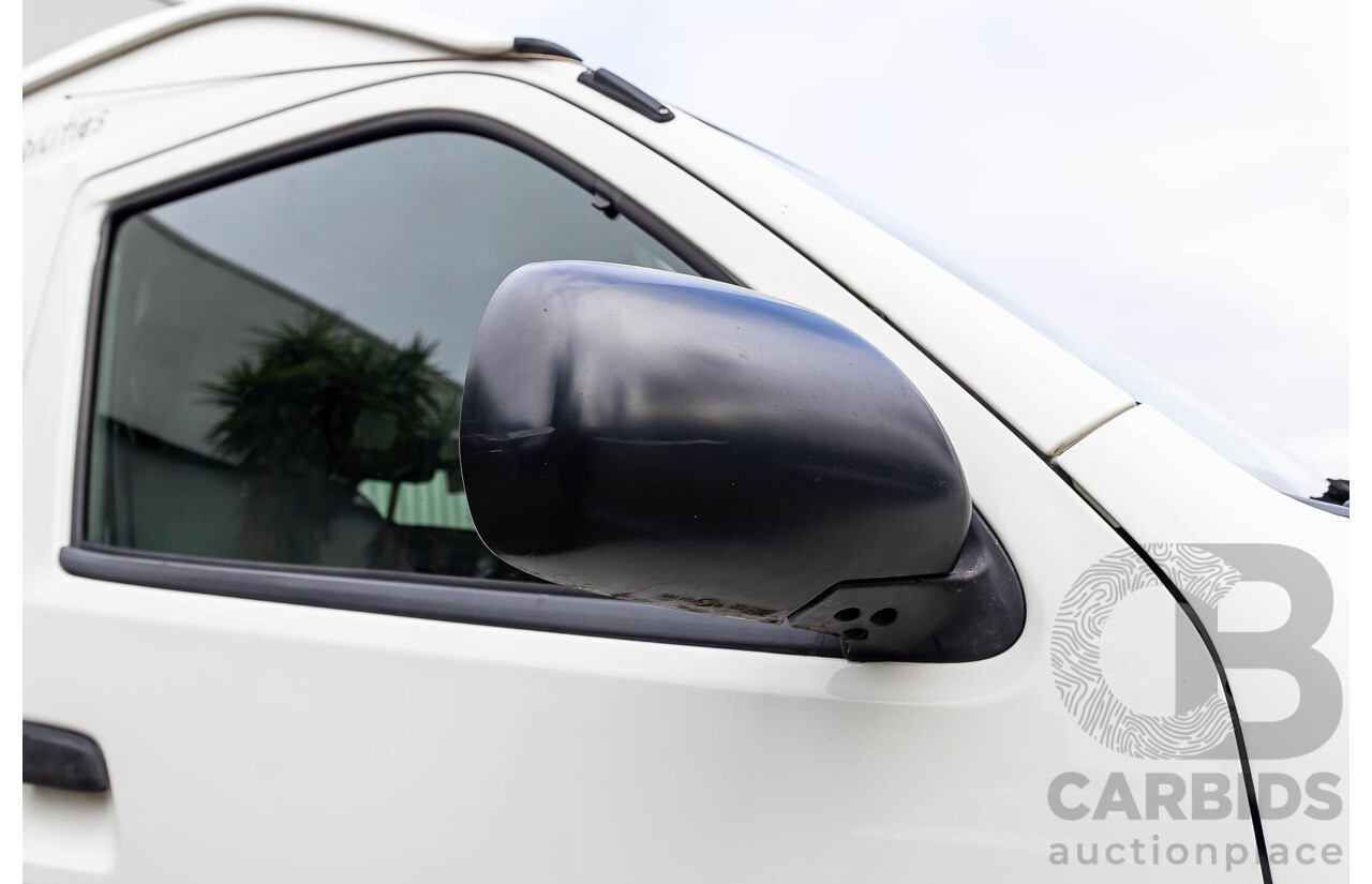 8/2010 Toyota Hiace Commuter Super LWB TRH223R MY07 Upgrade Bus French Vanilla White 2.7L - Custom Wheelchair Lift 10 Seater