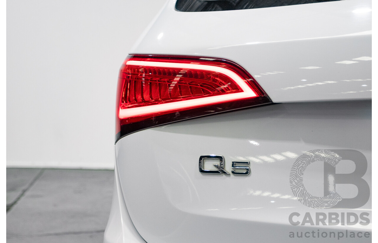 9/2013 Audi Q5 3.0 TDI Quattro 8R MY13 4d Wagon White 3.0L