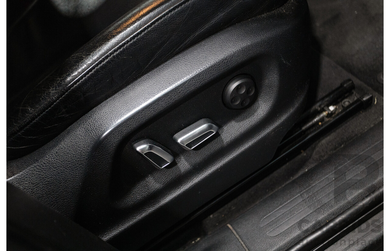 9/2013 Audi Q5 3.0 TDI Quattro 8R MY13 4d Wagon White 3.0L