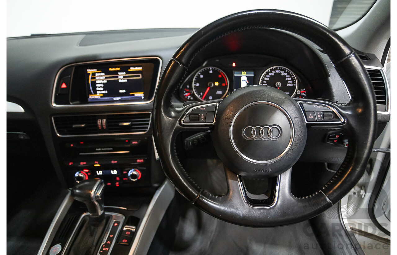 9/2013 Audi Q5 3.0 TDI Quattro 8R MY13 4d Wagon White 3.0L