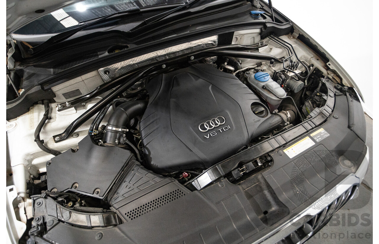 9/2013 Audi Q5 3.0 TDI Quattro 8R MY13 4d Wagon White 3.0L