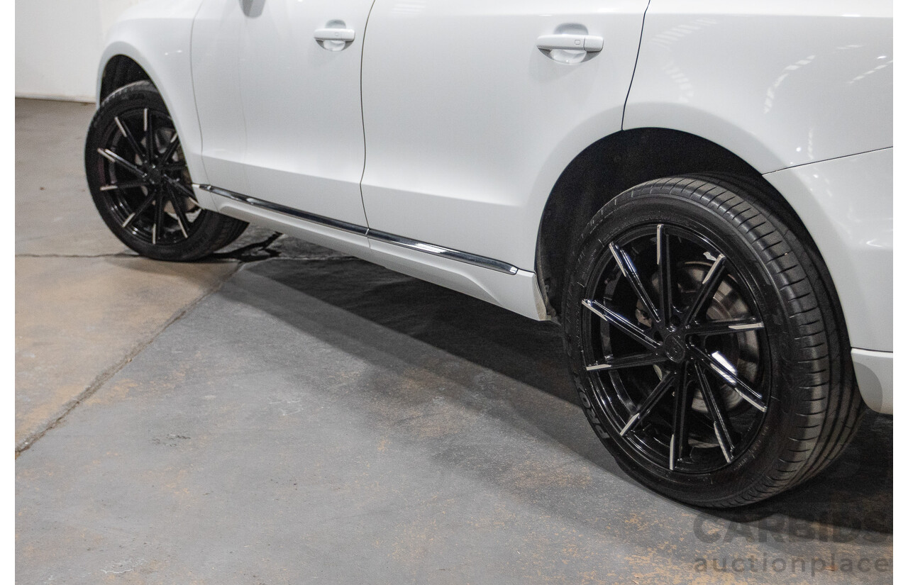 9/2013 Audi Q5 3.0 TDI Quattro 8R MY13 4d Wagon White 3.0L