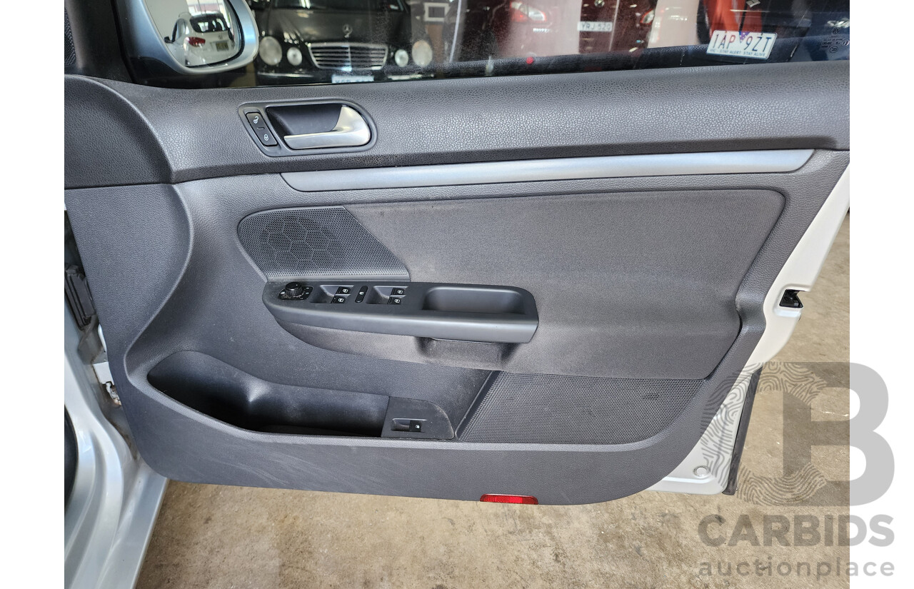2/2008 Volkswagen Jetta 2.0 TDI 1KM MY08 UPGRADE 4d Sedan Silver 2.0L