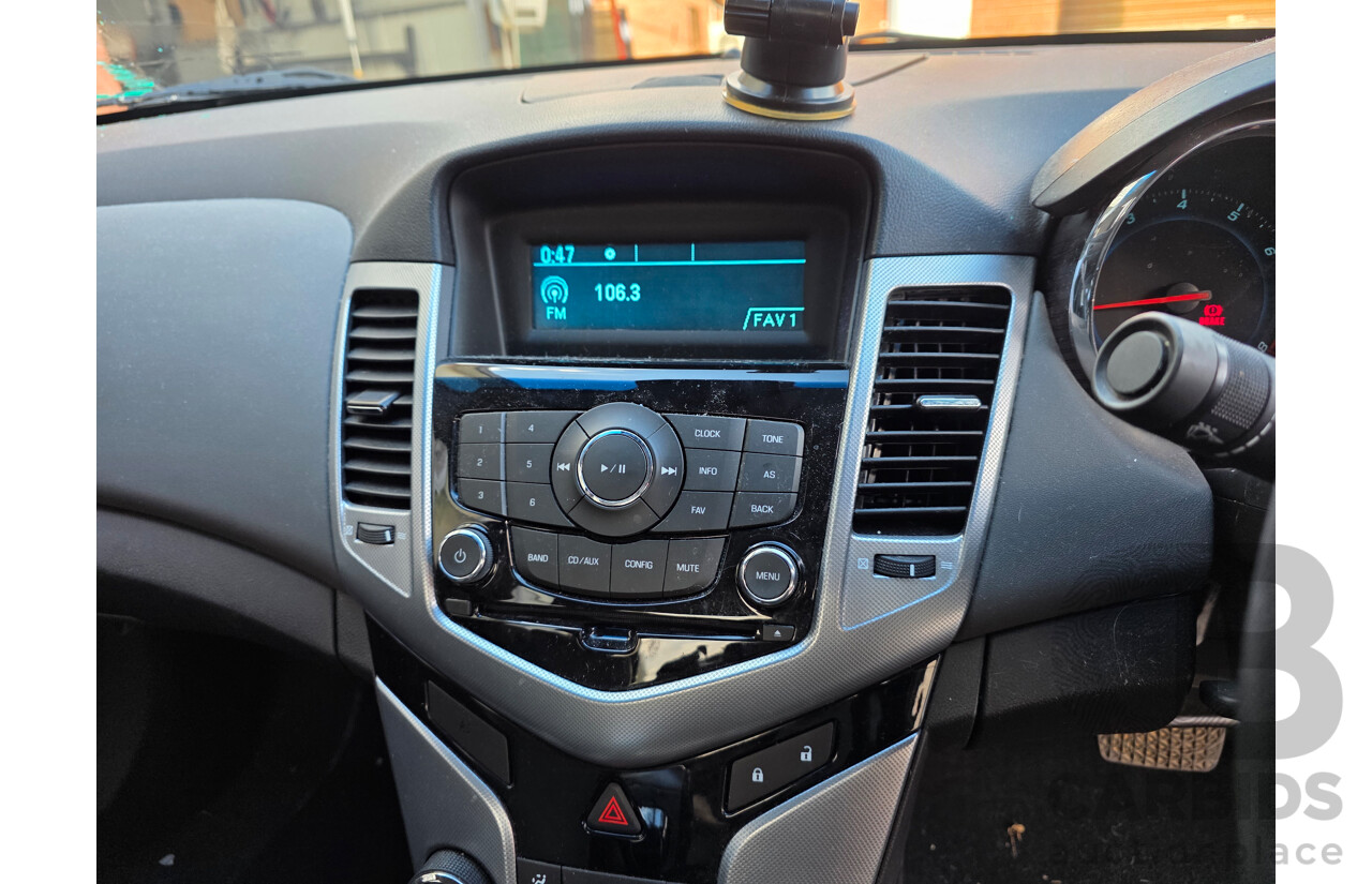 10/2010 Holden Cruze CDX JG 4d Sedan Silver 1.8L